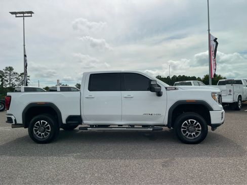 Used 2022 GMC Sierra 2500 AT4 AWD/4WD image 5