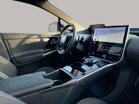 Used 2023 Toyota bZ4X FWD image 14