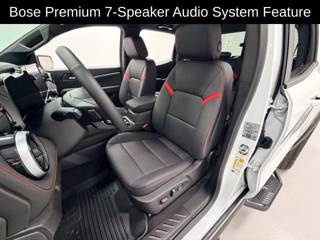 Used 2026 Chevrolet Colorado Z71 w/ Technology Package AWD/4WD image 8