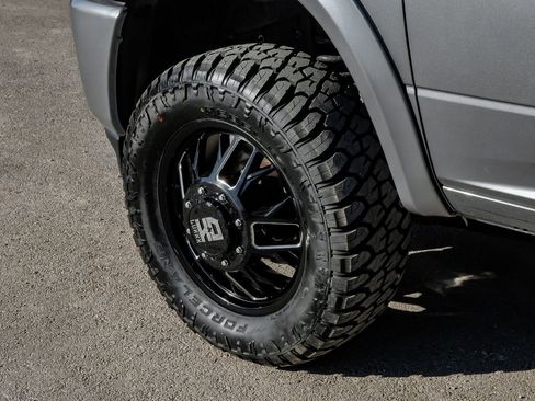 Used 2024 RAM 3500 Tradesman w/ Chrome Appearance Group image 63