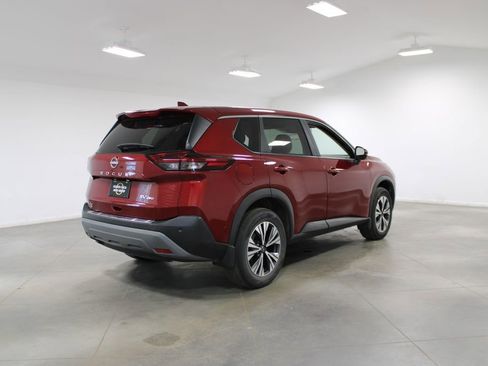 Used 2023 Nissan Rogue SV AWD/4WD image 11