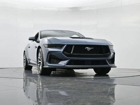 Certified 2025 Ford Mustang GT Premium RWD image 38
