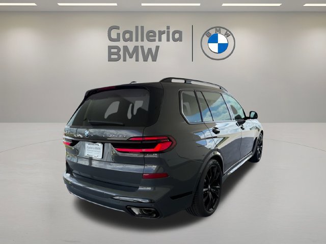 Certified 2026 BMW X7 xDrive40i w/ M Sport Package AWD/4WD image 12