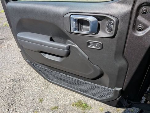 New 2026 Jeep Gladiator Sport AWD/4WD image 20