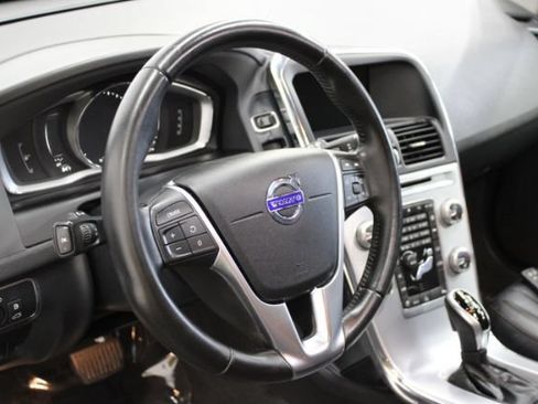 Used 2017 Volvo XC60 T6 Dynamic w/ Preferred Option Package AWD/4WD image 14