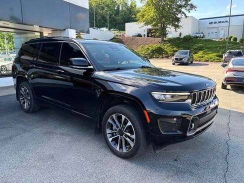 Used 2021 Jeep Grand Cherokee L Overland w/ Luxury Tech Group IV AWD/4WD image 7