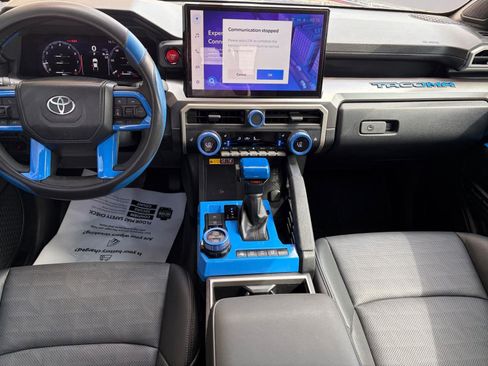 Used 2024 Toyota Tacoma TRD Off-Road w/ TRD Off Road Premium Package AWD/4WD image 10