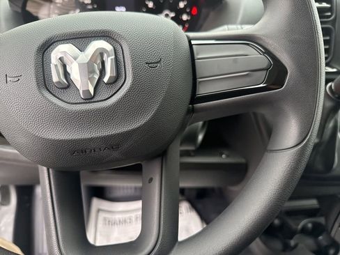 Used 2024 RAM ProMaster 2500 FWD image 16