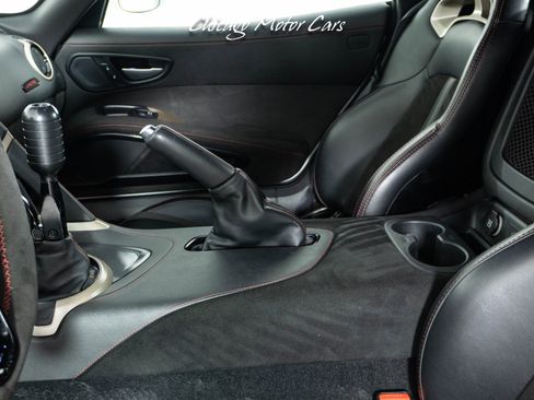 Used 2016 Dodge Viper ACR image 32