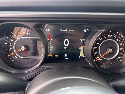 New 2026 Jeep Wrangler Unlimited Sahara w/ Safety Group AWD/4WD image 13
