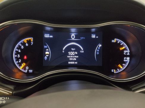 Used 2019 Jeep Grand Cherokee Summit AWD/4WD image 23