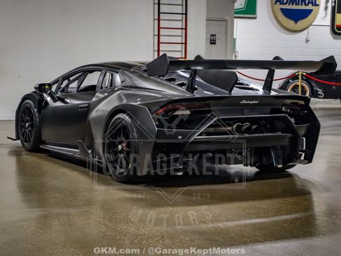 Used 2015 Lamborghini Huracan LP 610-4 image 31