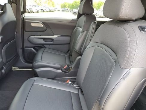 New 2027 Kia Telluride S image 12