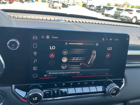 New 2026 GMC Canyon Elevation w/ Convenience Package AWD/4WD image 20