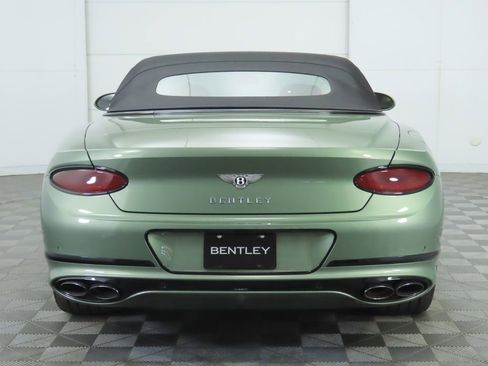 Used 2024 Bentley Continental GT image 14