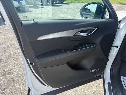Used 2024 Buick Envision Sport Touring AWD/4WD image 10