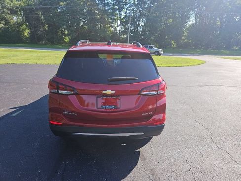 Used 2023 Chevrolet Equinox LT AWD/4WD image 6