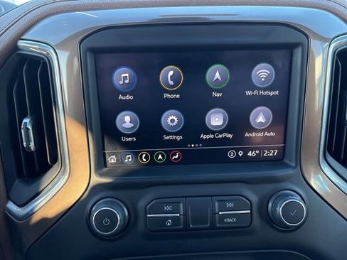 Used 2021 Chevrolet Silverado 1500 High Country w/ Technology Package image 14