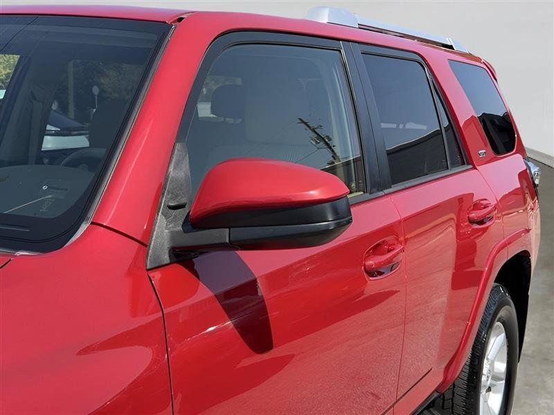 Used 2016 Toyota 4Runner SR5 AWD/4WD image 8