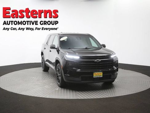 Used 2024 Chevrolet Traverse LS w/ Midnight/Sport Edition FWD image 51
