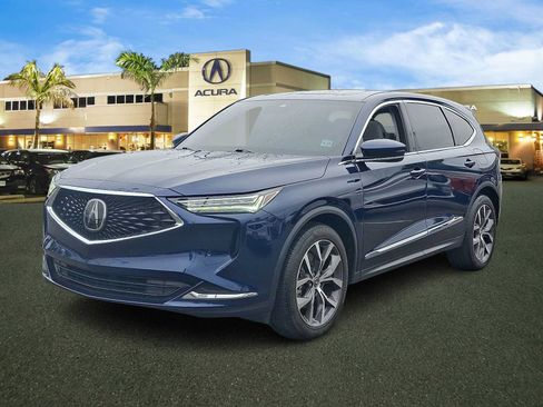 Used 2024 Acura MDX SH-AWD w/ Technology Package image 3