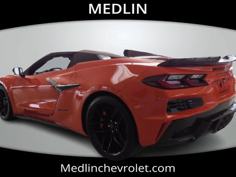 Used 2025 Chevrolet Corvette Z06 w/ Stealth Interior Trim Package image 5