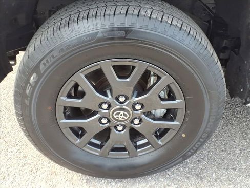 Certified 2025 Toyota 4Runner SR5 image 11