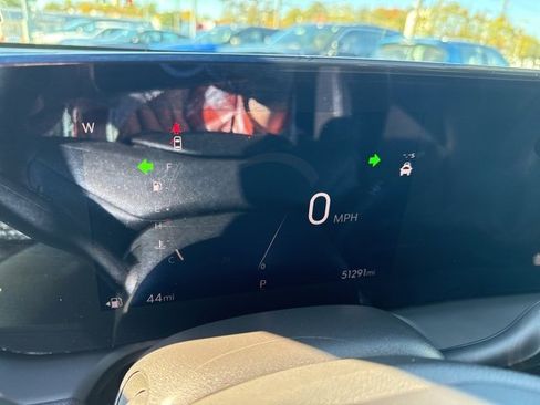 Used 2024 Buick Encore GX Sport Touring image 19