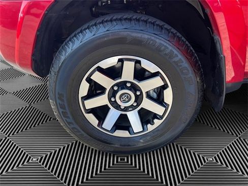 Certified 2023 Toyota 4Runner TRD Off-Road Premium image 11