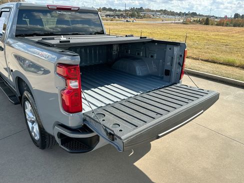 Certified 2025 Chevrolet Silverado 1500 Custom image 22