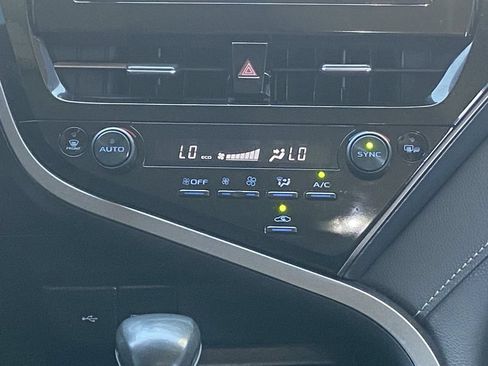Certified 2024 Toyota Camry SE FWD image 31