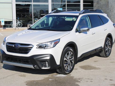 Used 2020 Subaru Outback Touring XT image 1
