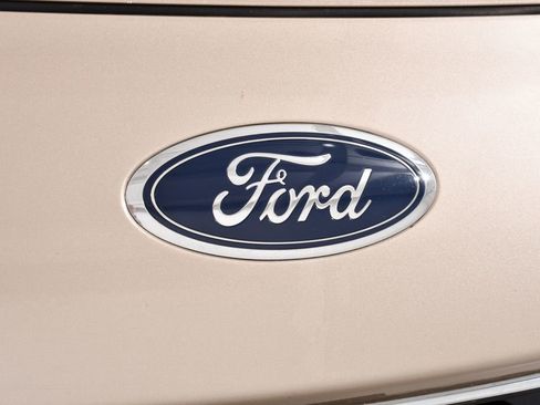 Used 2020 Ford Escape SEL AWD/4WD image 21