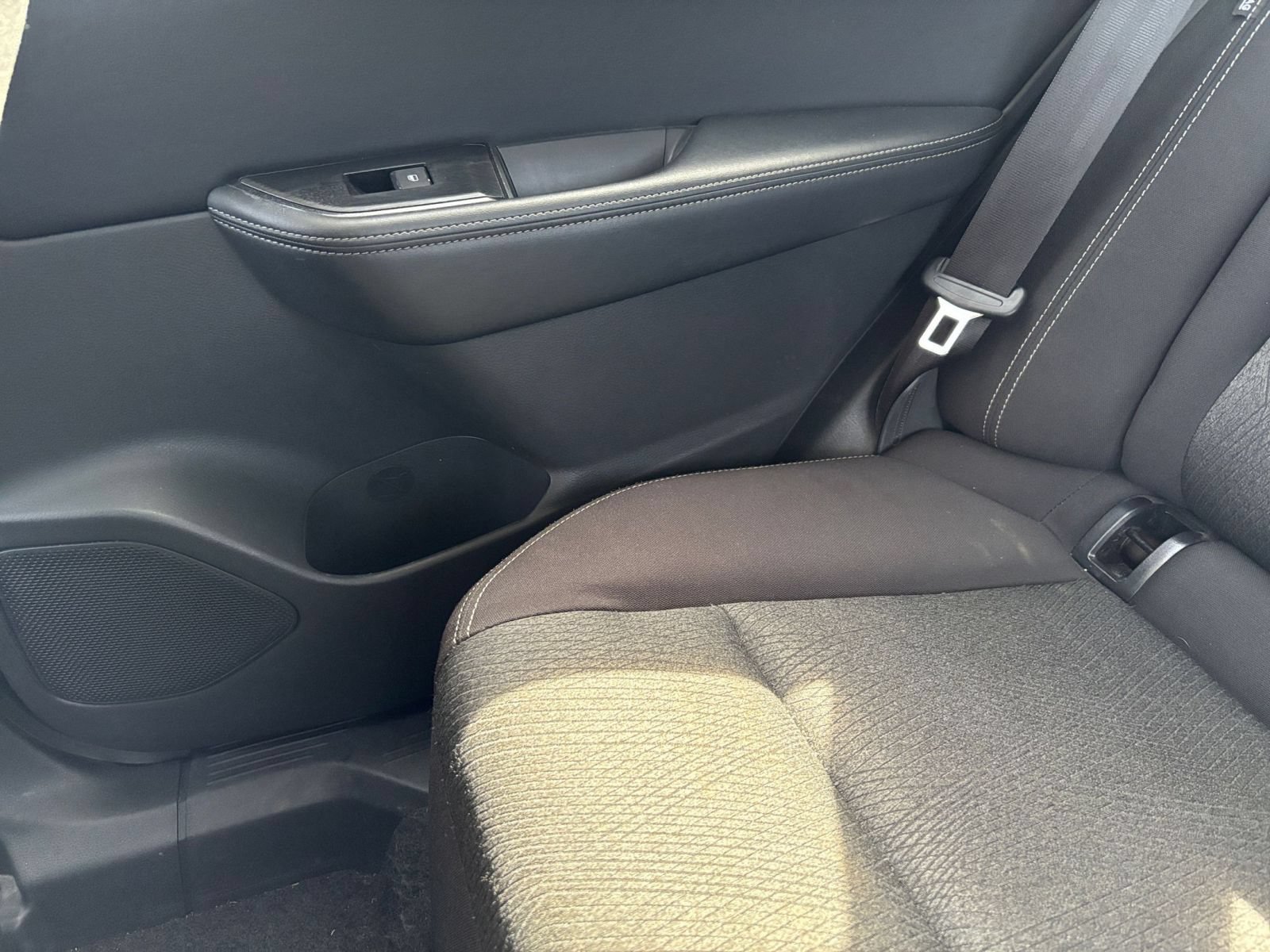 Used 2025 Nissan Rogue SV AWD/4WD image 40