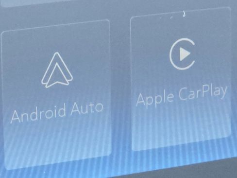 Used 2022 Chevrolet Silverado 1500 LT Trail Boss image 6