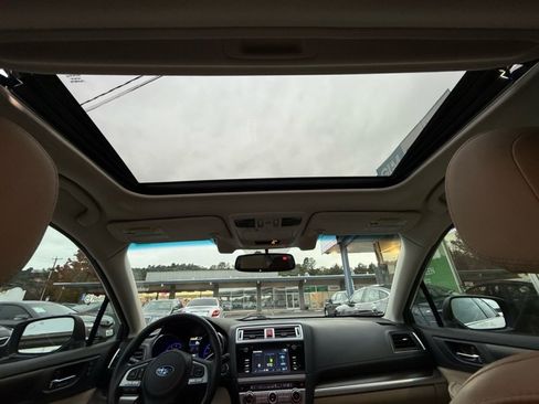 Used 2015 Subaru Legacy 2.5i Limited image 24