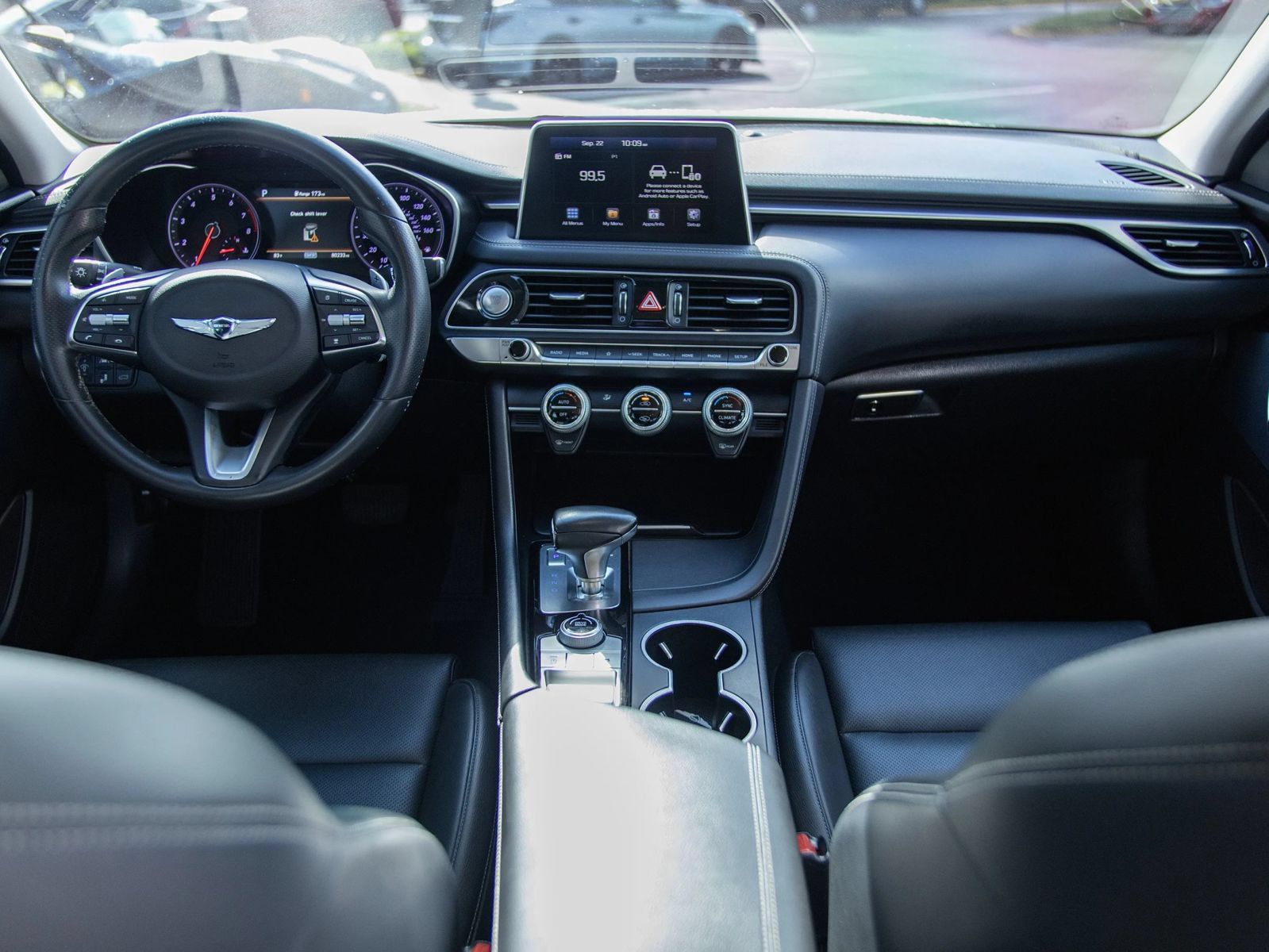 Used 2020 Genesis G70 2.0T RWD image 25