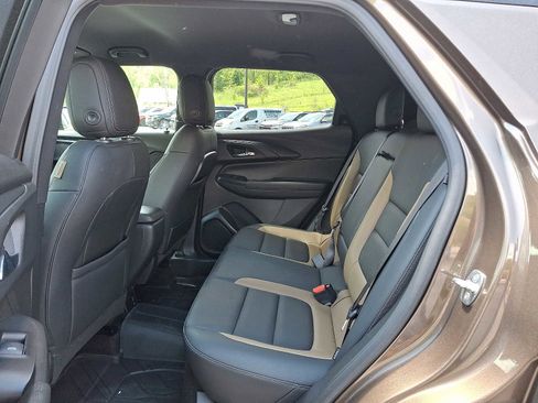Used 2021 Chevrolet TrailBlazer ACTIV w/ Technology Package AWD/4WD image 10
