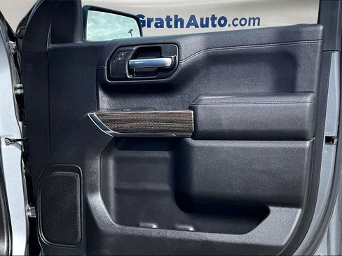 Used 2021 Chevrolet Silverado 1500 LT image 29