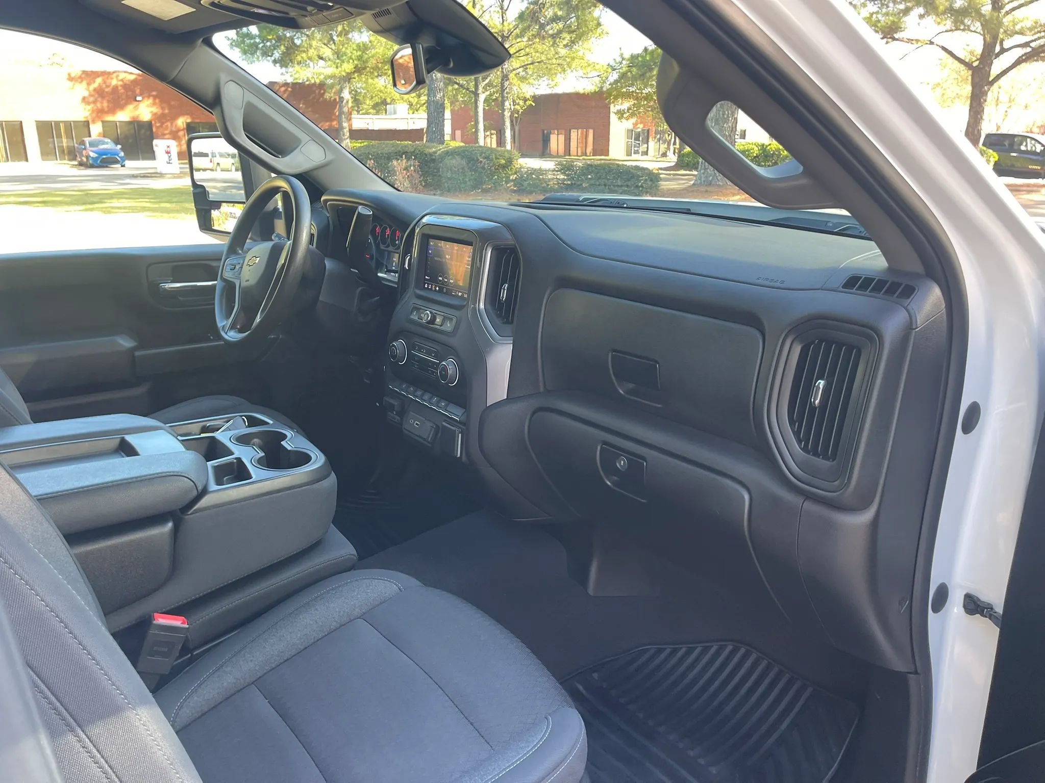 Used 2024 Chevrolet Silverado 2500 Custom w/ Custom Value Package RWD image 14