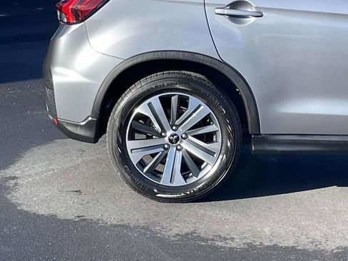 Used 2024 Mitsubishi Outlander Sport ES image 9