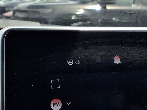 Used 2024 Jeep Compass Limited image 3