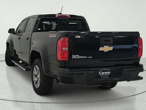 Used 2019 Chevrolet Colorado Z71 AWD/4WD image 4