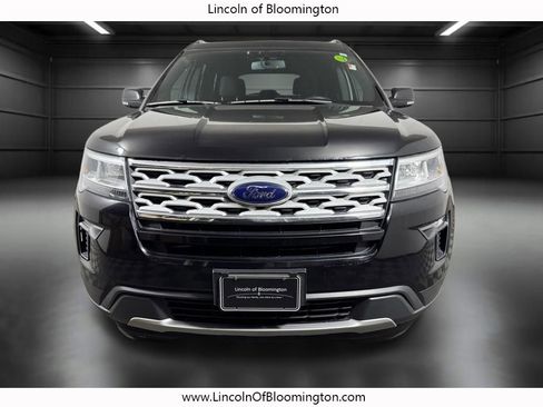 Used 2019 Ford Explorer XLT w/ Equipment Group 201A image 9
