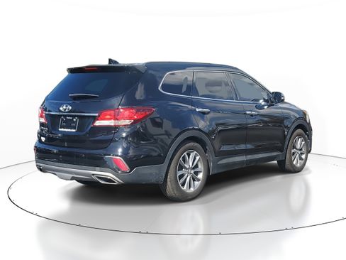 Used 2019 Hyundai Santa Fe XL SE w/ SE Premium Package 02 image 2