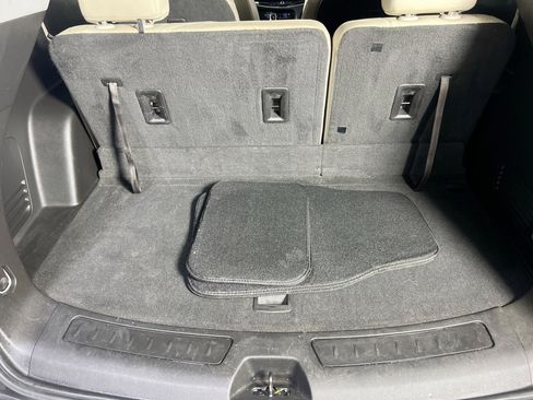 Used 2019 Buick Enclave Essence image 27