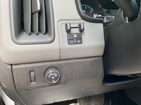 Used 2016 Chevrolet Colorado LT w/ LT Convenience Package RWD image 56
