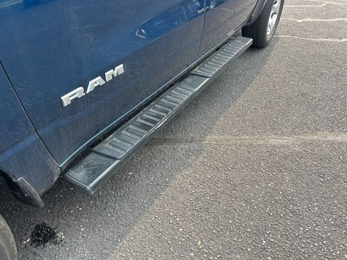 Used 2023 RAM 1500 Big Horn AWD/4WD image 11