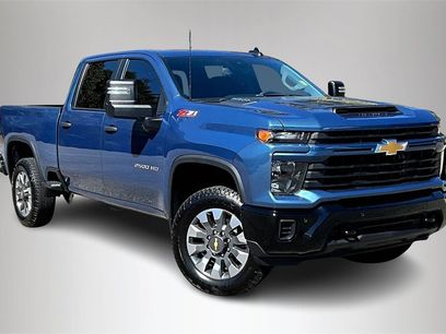 Used 2025 Chevrolet Silverado 2500 Custom w/ Custom Convenience Package