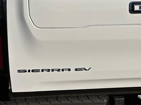 New 2025 GMC Sierra EV Denali image 20